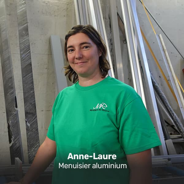 Portrait de Anne-Laure, Menuiserie aluminium chez VERTIGE